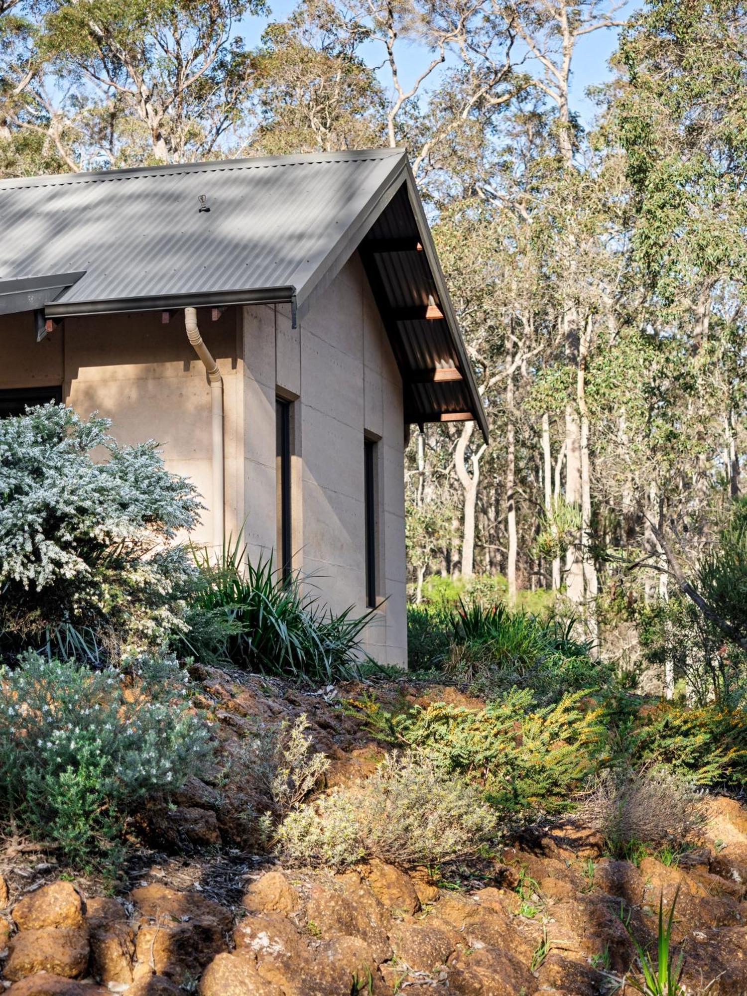 Jarrah Grove Forest Retreat - Adults Only Luxury Chalet Rosa Glen Luaran gambar
