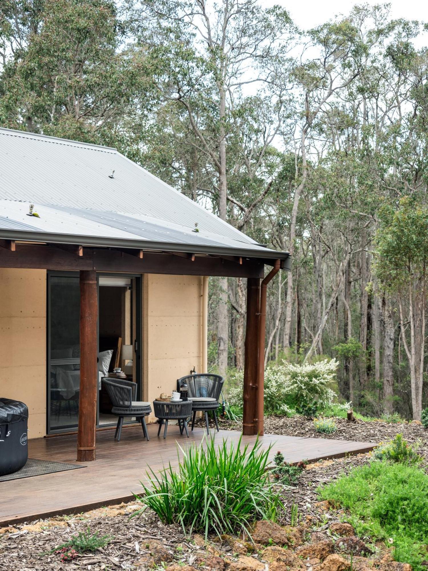 Jarrah Grove Forest Retreat - Adults Only Luxury Chalet Rosa Glen Luaran gambar