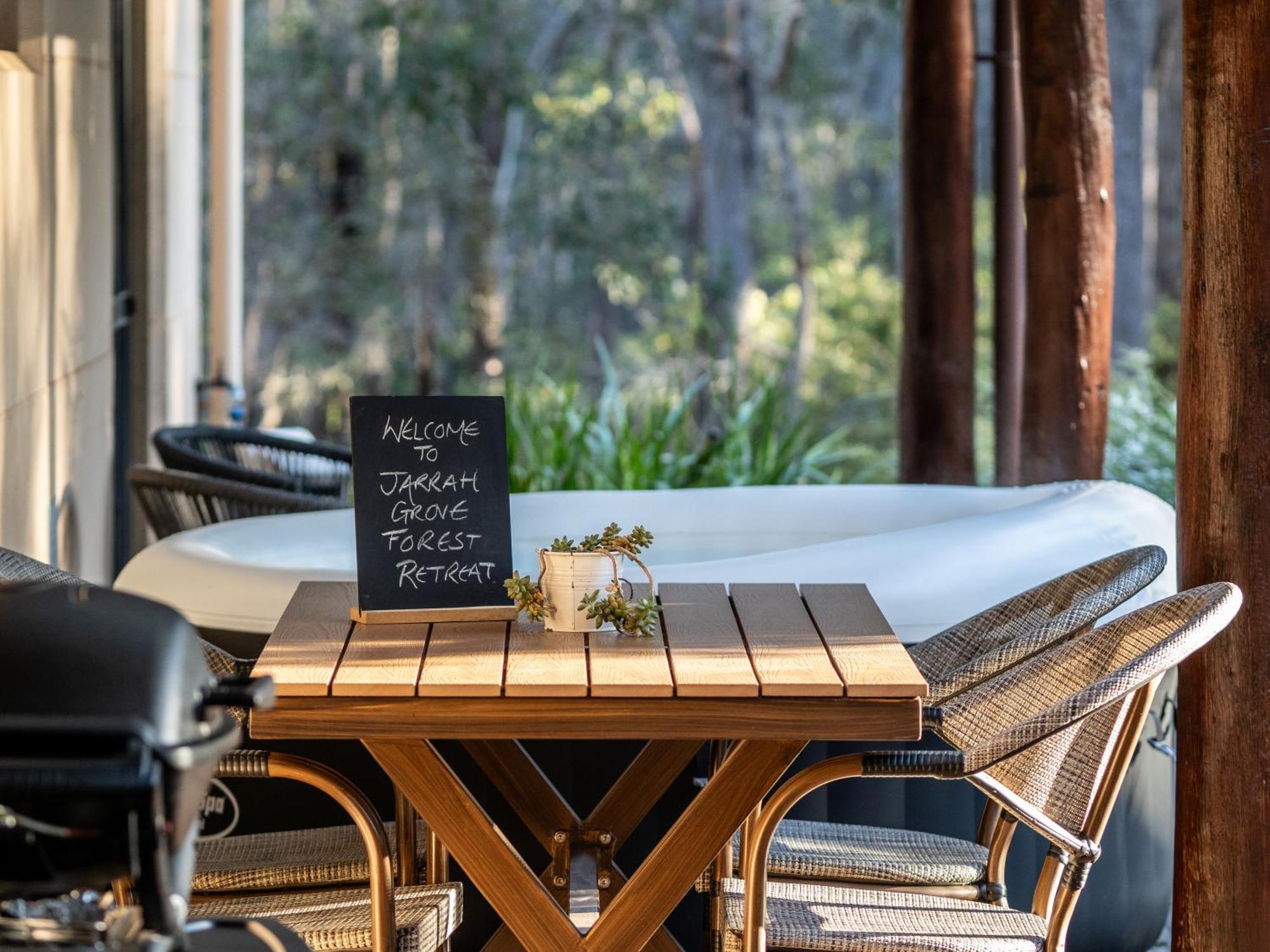 Jarrah Grove Forest Retreat - Adults Only Luxury Chalet Rosa Glen Luaran gambar